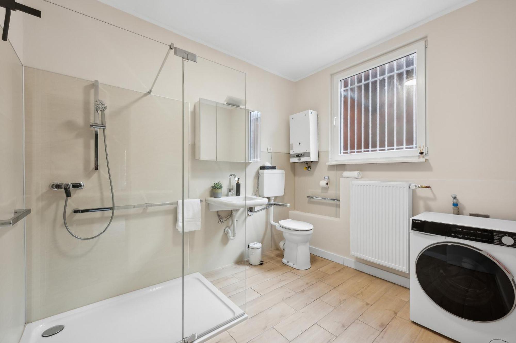 באד קראוצנבאך Altstadt Apartment Am Wasser Mit Parkplatz Und Riesigem Garten מראה חיצוני תמונה