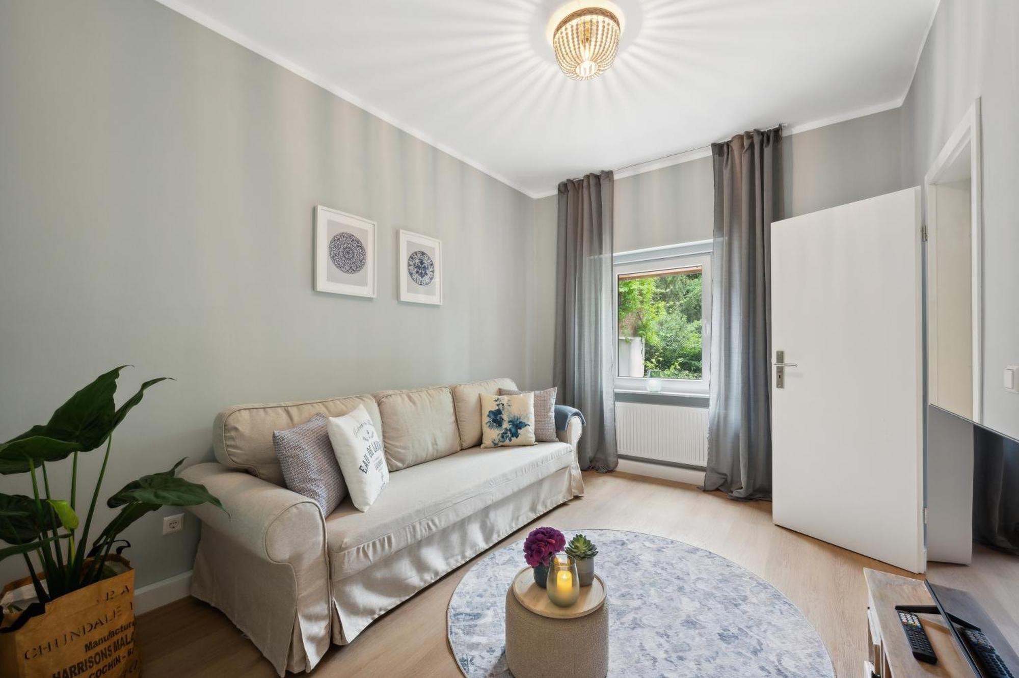 באד קראוצנבאך Altstadt Apartment Am Wasser Mit Parkplatz Und Riesigem Garten מראה חיצוני תמונה