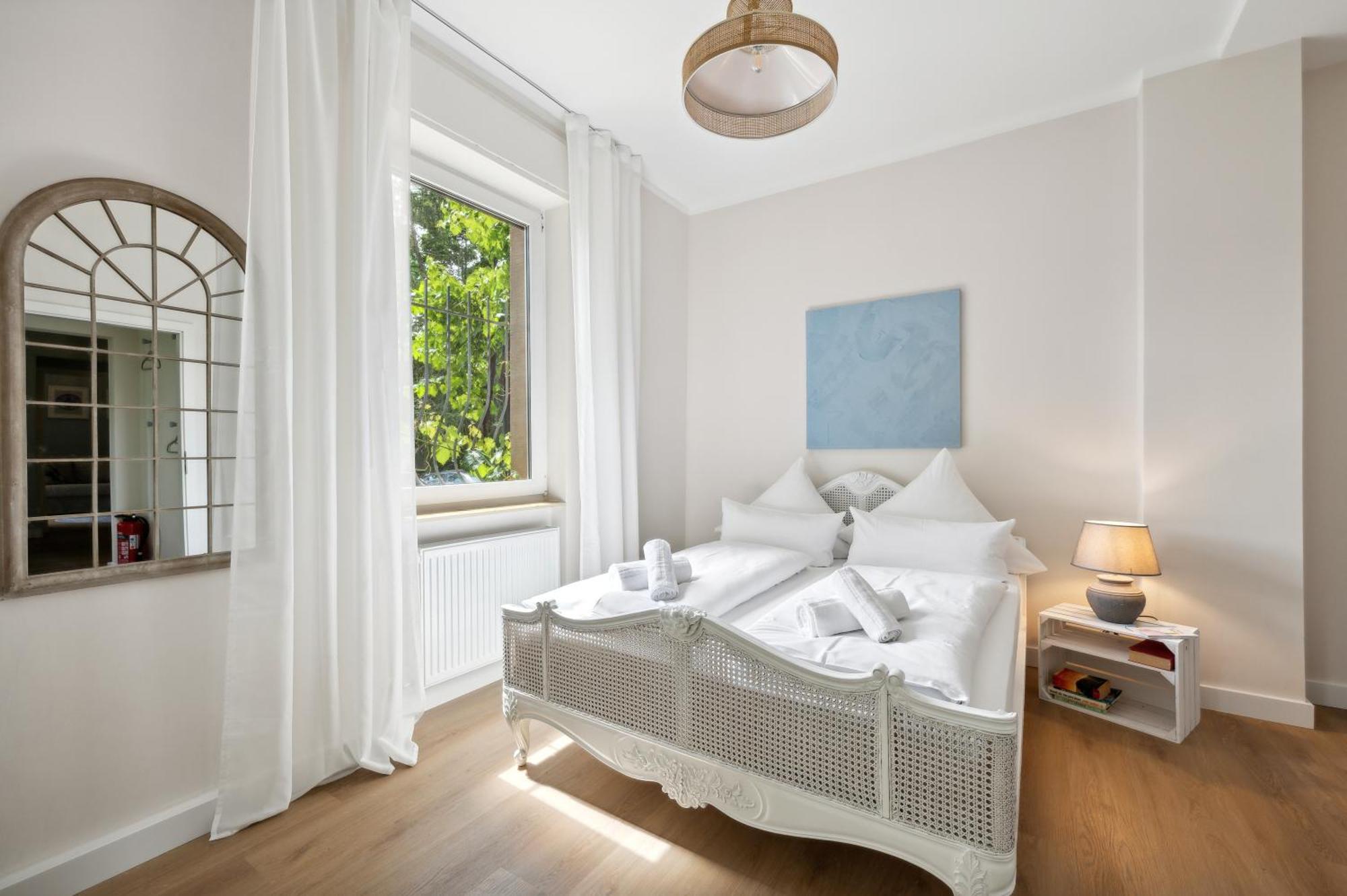 באד קראוצנבאך Altstadt Apartment Am Wasser Mit Parkplatz Und Riesigem Garten מראה חיצוני תמונה
